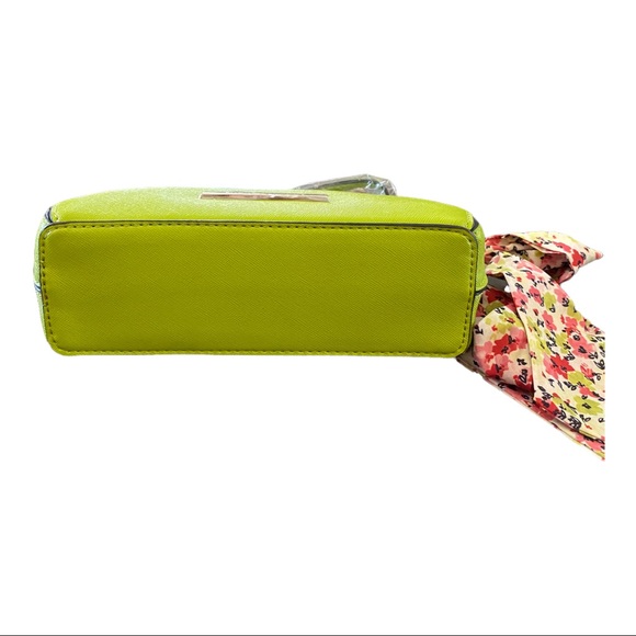 NWT Steve Madden Mini Dome Crossbody Bag with Scarf- Lime Green - Picture 4 of 10